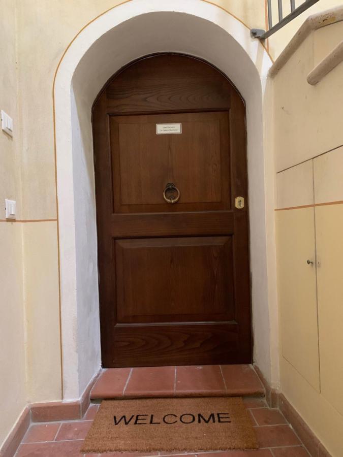 La Casa Di Beatrice Apartment Сполето Екстериор снимка